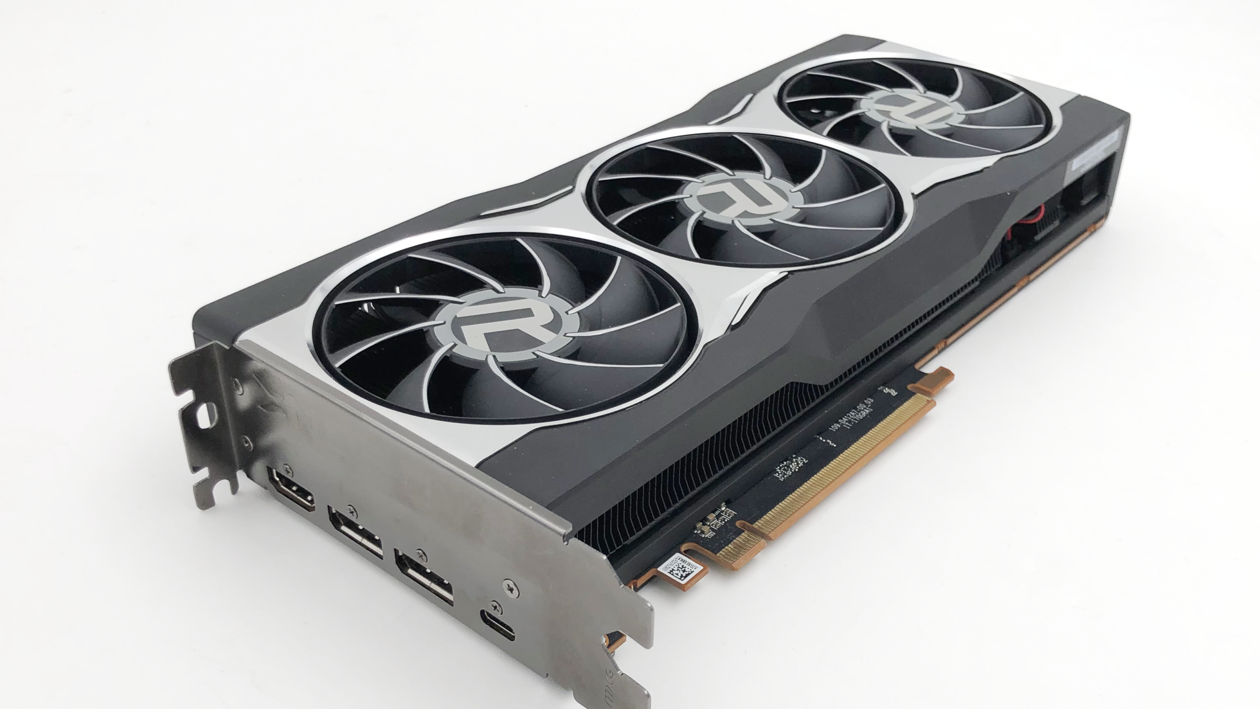 Une carte AMD, avec notamment une sortie vidéo USB-C.